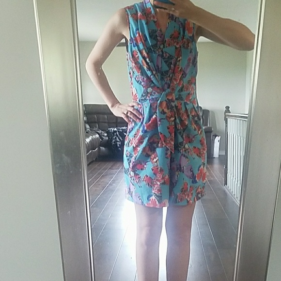 Cynthia Rowley Pants - 5/$25🌻Cynthia Cynthia Rowley Butterfly Romper